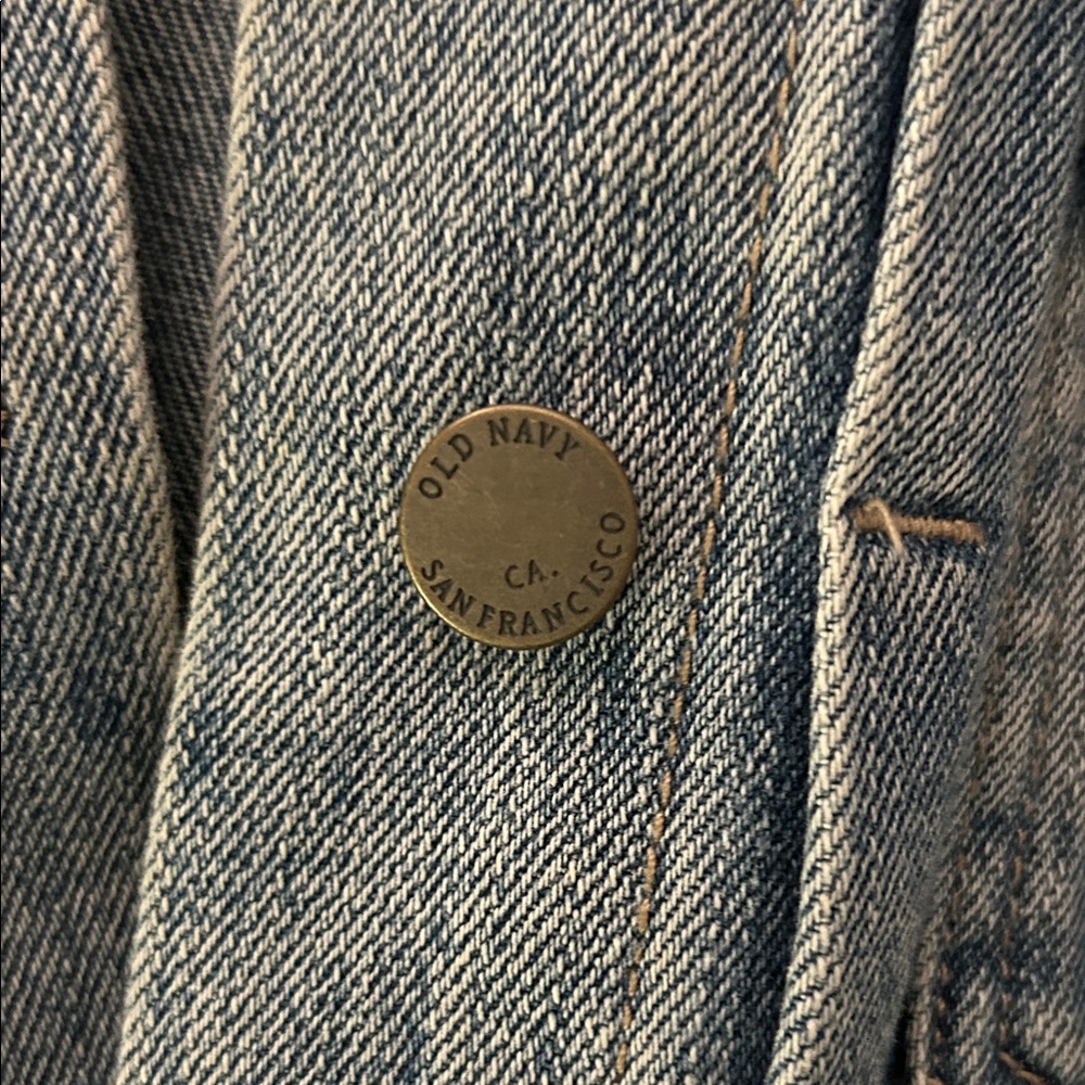 Old Navy Light Blue Denim Jacket - Picture 4 of 7